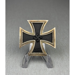 GERMAN WW2 IRON CROSS FIRST...