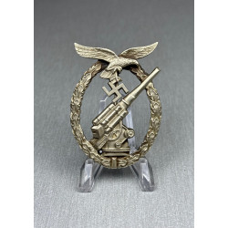 GERMAN WW2 LW FLAK BADGE...