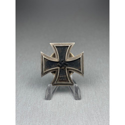GERMAN WW2 IRON CROSS FIRST...
